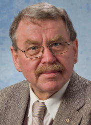  Maciej Henneberg